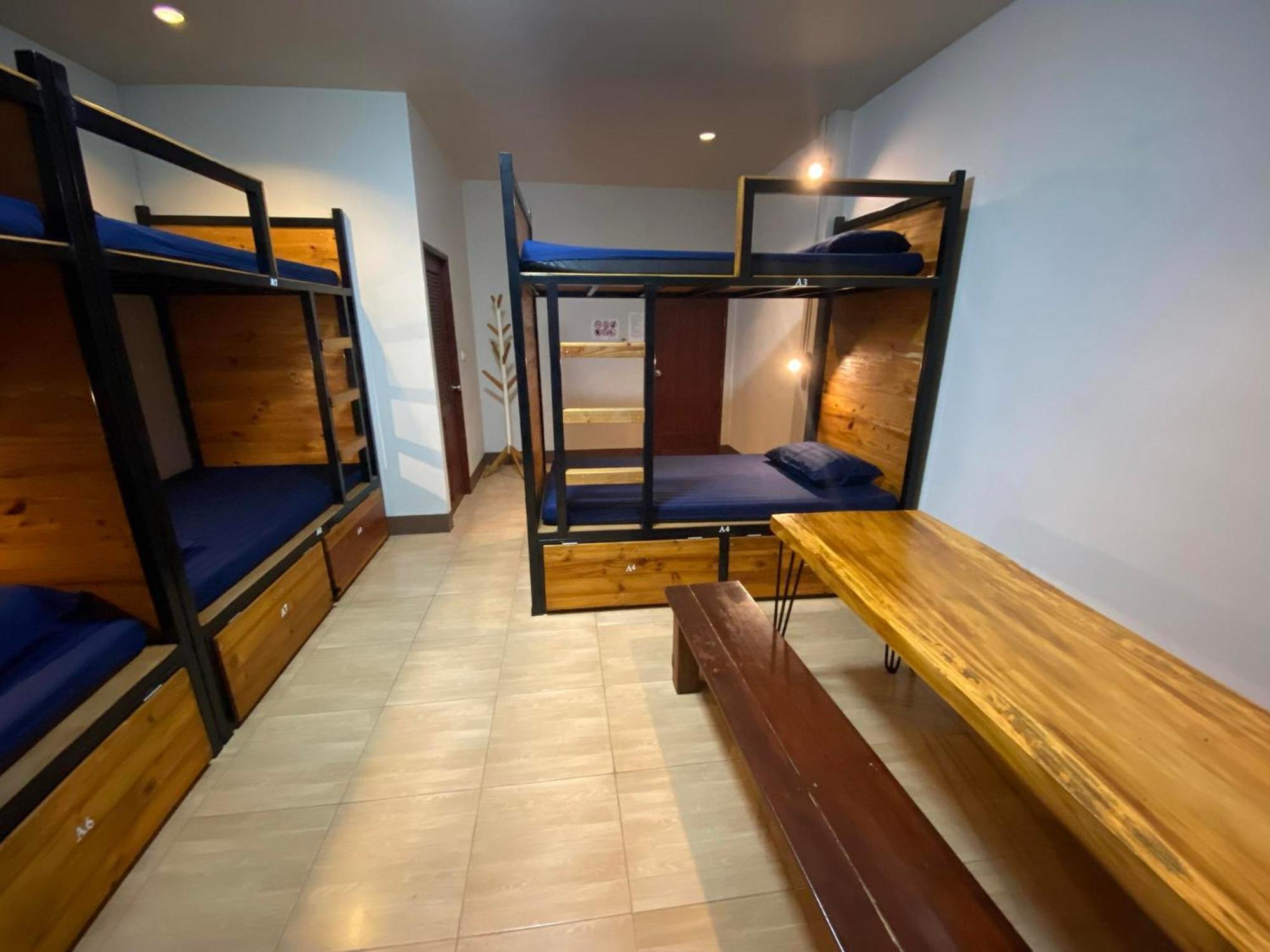 Eq Hostel Thongszala Kültér fotó
